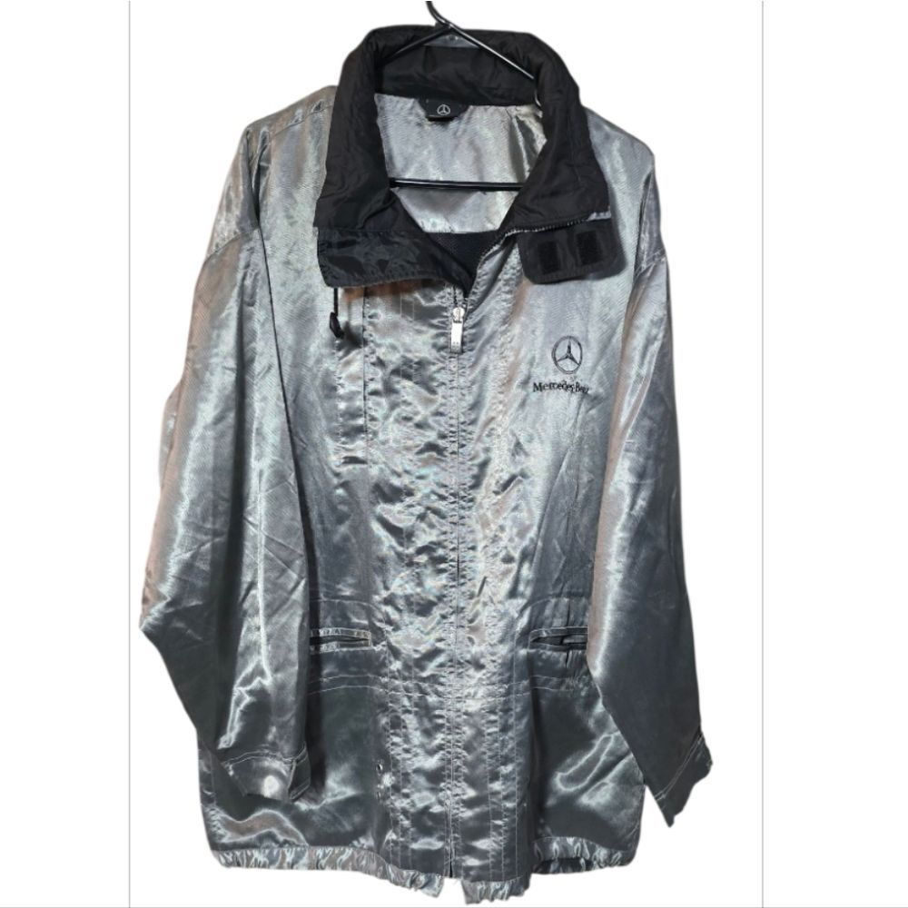 Mercedes- Benz Windbreaker